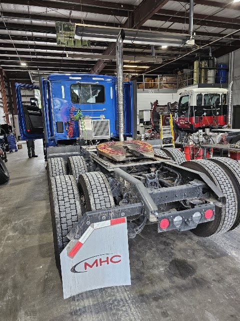MHC Kenworth - Wilmington photo 1