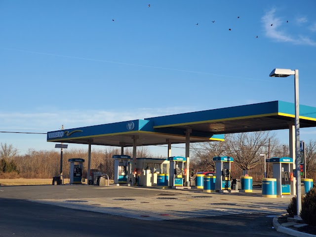 Valero Gas Station photo 1